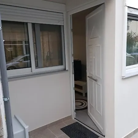 Veraman House Appartement *